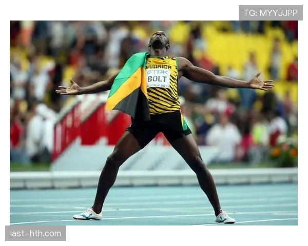卡尔·刘易斯入选国际田联名人堂，传奇田径人生再添殊荣