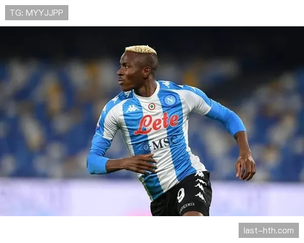 奥斯梅恩凭精准预判和抢点再现神勇,助力球队再迎关键胜利 奥斯梅恩凭精准预判和抢点再现神勇,助力球队再迎关键胜利