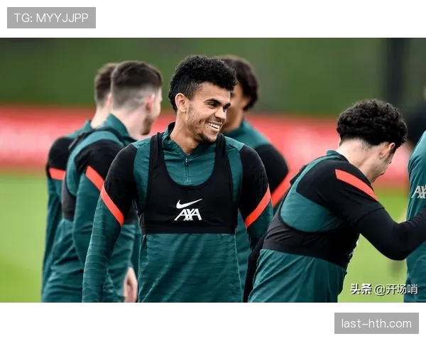 维尼修斯沉浸式学西语成效显著,助力球队沟通更顺畅