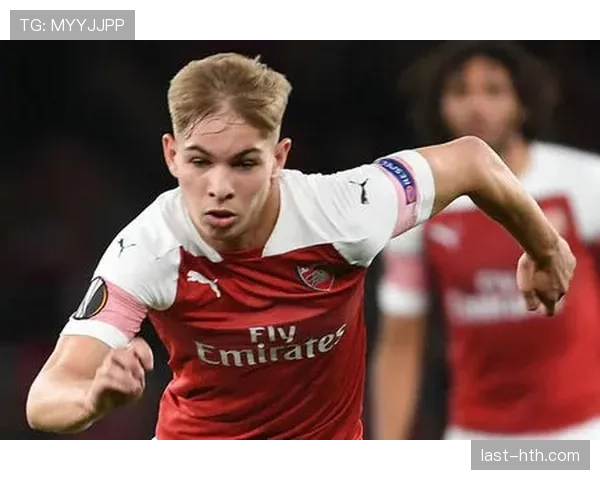 特温中场组织能力显著提升,战术体系更趋灵活多变,球队有望迎来更佳表现 特温中场组织能力显著提升,战术体系更趋灵活多变,球队有望迎来更佳表现